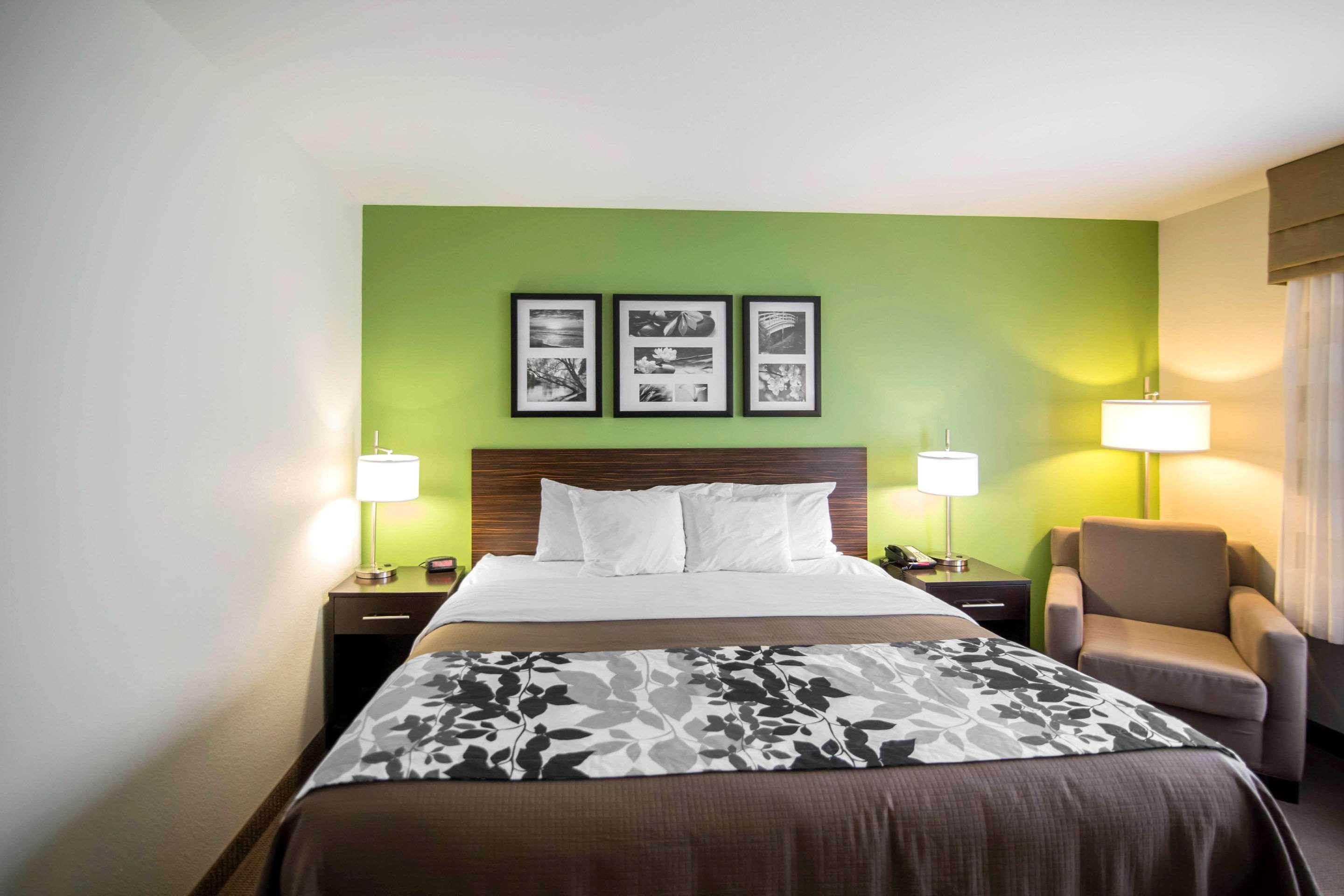Sleep Inn & Suites Haysville Exterior photo