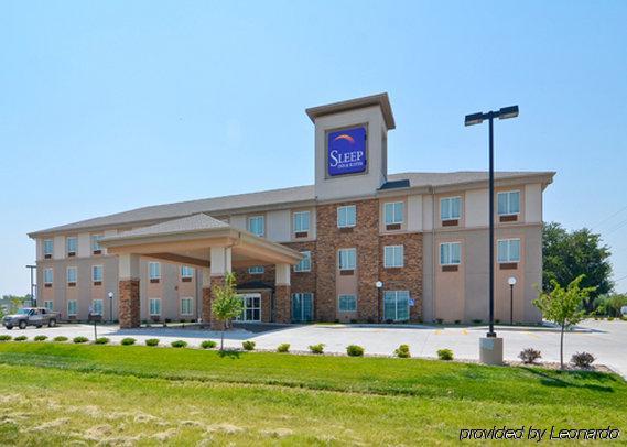 Sleep Inn & Suites Haysville Exterior photo