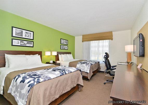 Sleep Inn & Suites Haysville Exterior photo
